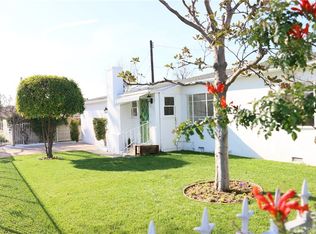 6615 Ampere Ave, North Hollywood, CA 91606