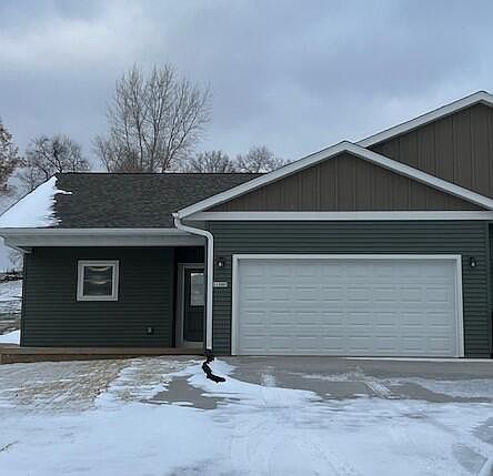 21586 Wolfe Run LANE, Galesville, WI 54630 | Zillow