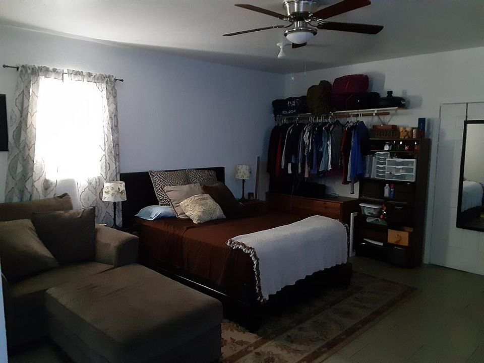 1st image of 11115 Hayslip Ln #3
