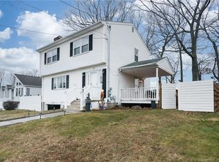 96 Heritage Dr, Waterbury, CT 06708