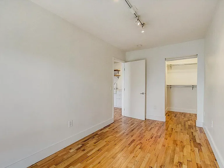 128 N Rampart Blvd #5 — Photo 10