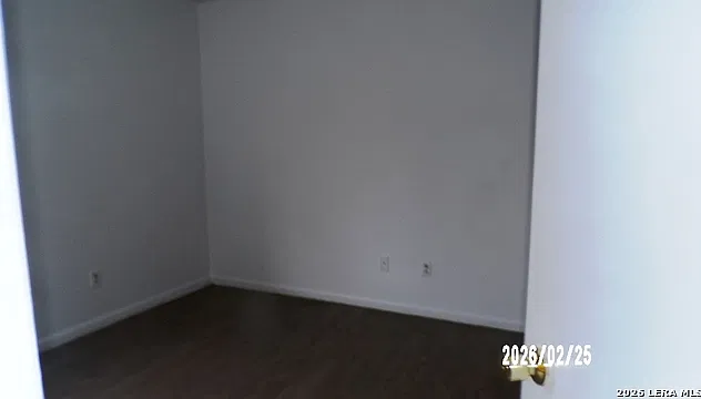 2 bed, 1.0 bath, 700 sqft, $775 — Photo 4