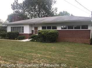 321 Justice Ridge Rd, Candler, NC 28715