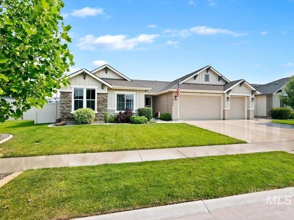 6190 E Canyon Crossing Dr, Nampa, ID 83687