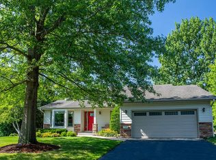 7595 Carnelian Ln, Eden Prairie, MN 55346