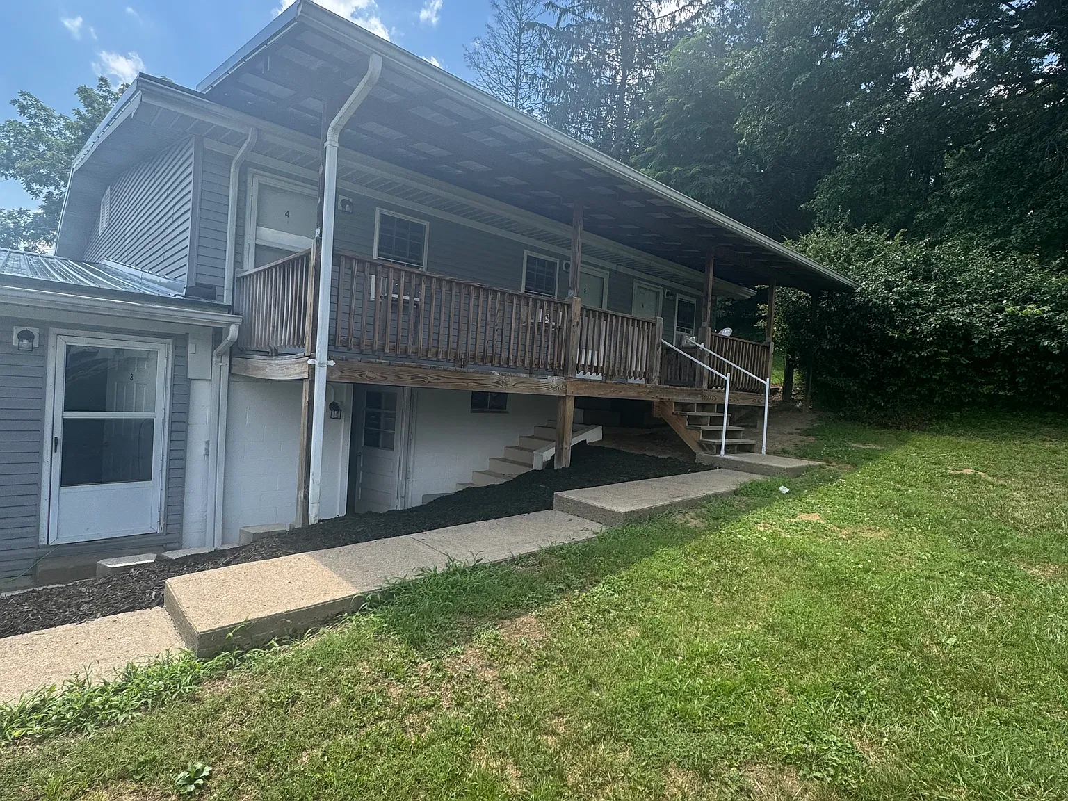 2 bed, $750 — Photo 2