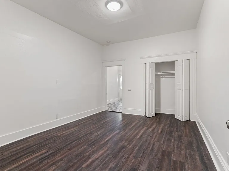 330 Cedar Avenue — Photo 35