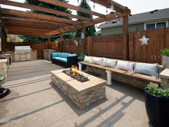 101 Pinon St, Gypsum, CO 81637