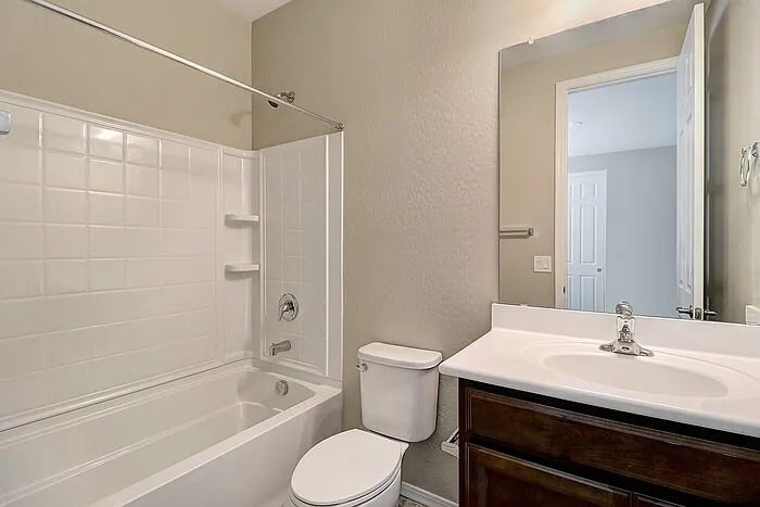 761 W Winchester Dr — Photo 18