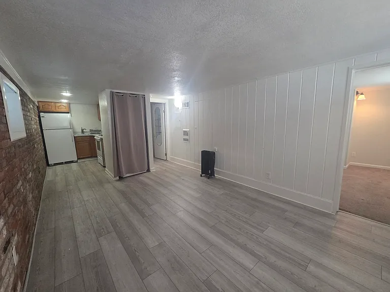 3851 Vineyard Ave #D — Photo 3