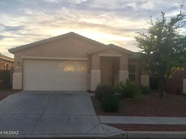 2002 S Hidden Pasture Ln, Tucson, AZ 85748