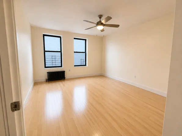1803 Beverley Road image 1 of 8