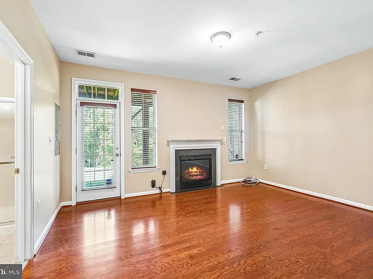 5522 Hartfield Ave — Photo 41