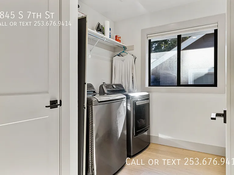 4845 S 7th St — Photo 27