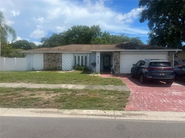 8308 123rd Ave, Largo, FL 33773