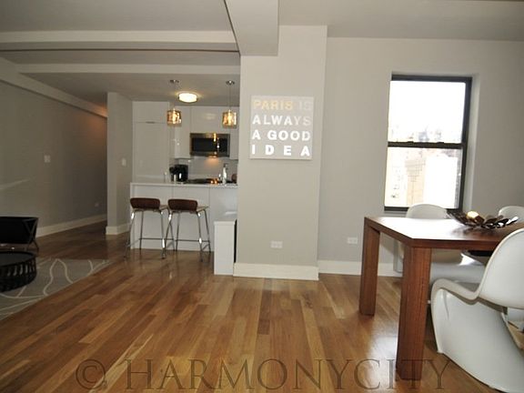 4th image of 308 W 30th St #10C***