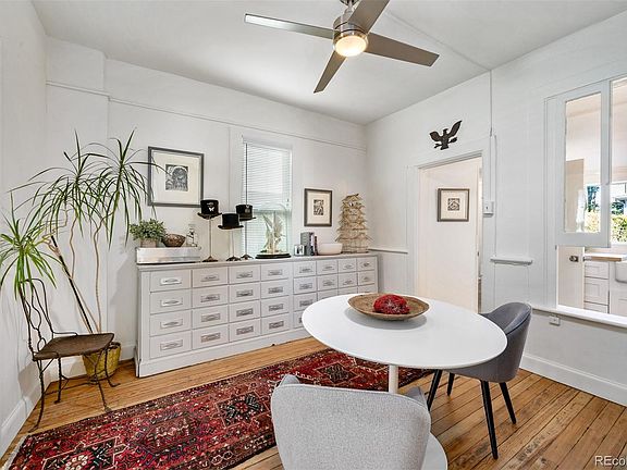 4th image of 407 W 1st Avenue