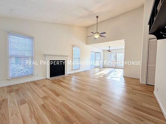2nd image of 108 White Oak Ct