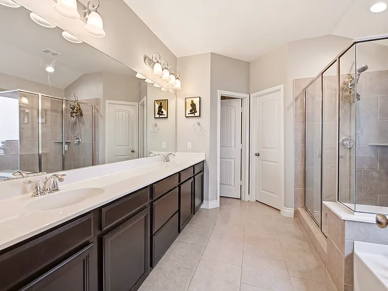 6813 Concho Crk — Photo 29