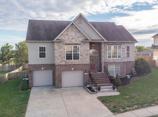 2314 W Richwood Rd, Ozark, MO 65721