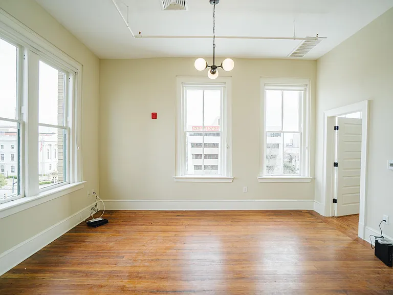520 Mulberry St #402 — Photo 8