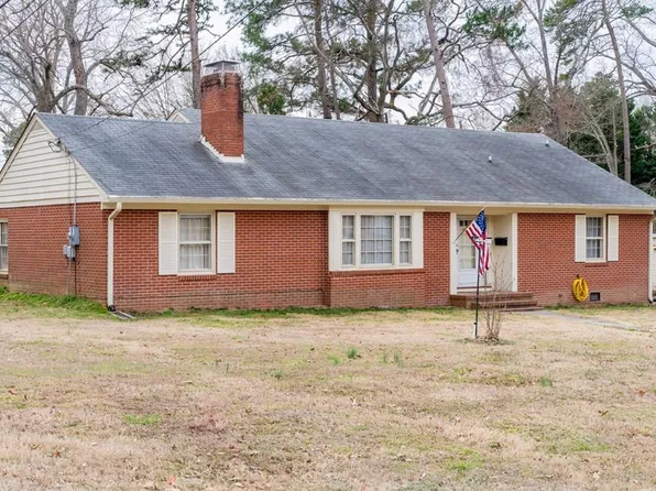 301 Merritt St, South Boston, VA 24592
