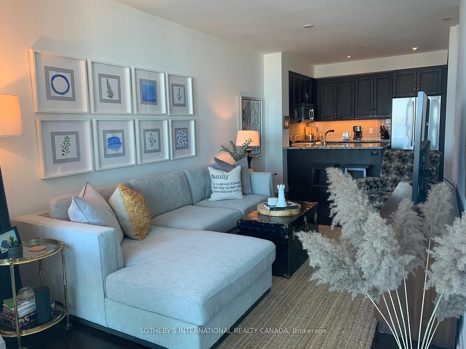 2 bed, $3,200 — Photo 2