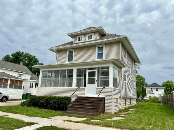 151 Ledgeview Ave, Fond Du Lac, WI 54935