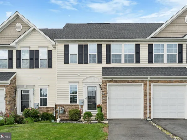 222 Tulip Ln, Gilbertsville, PA 19525