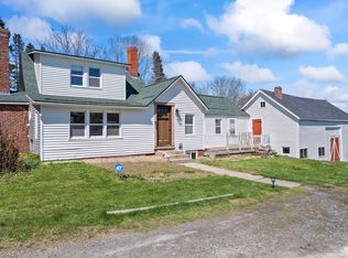741 Bellsqueeze Rd, Clinton, ME 04927