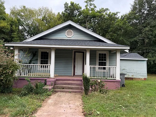 406 Stafford St — Photo 1