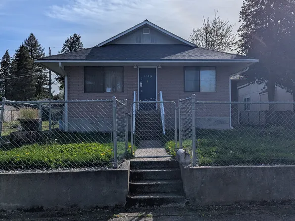 7740 17th Ave SW, Seattle, WA 98106