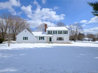 206 W Mountain Rd, West Simsbury, CT 06092