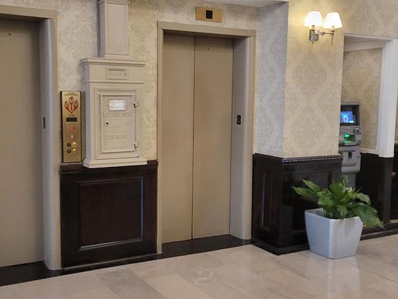 2nd image of 1324 Locust St APT 829