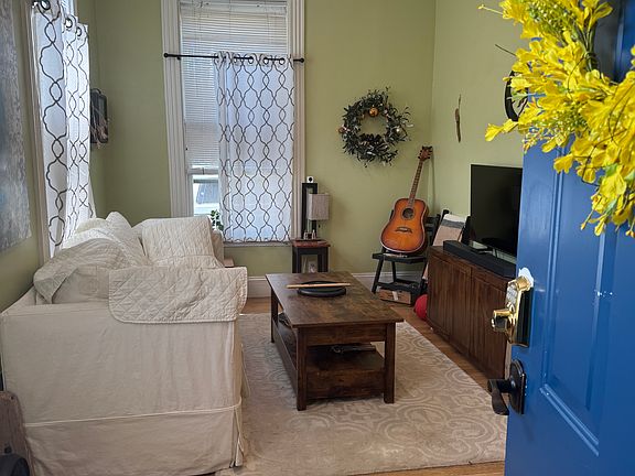 You can see the exterior of the door here. This unit has a semi-private entrance. It is located in the back of the building on the first floor-very quiet.