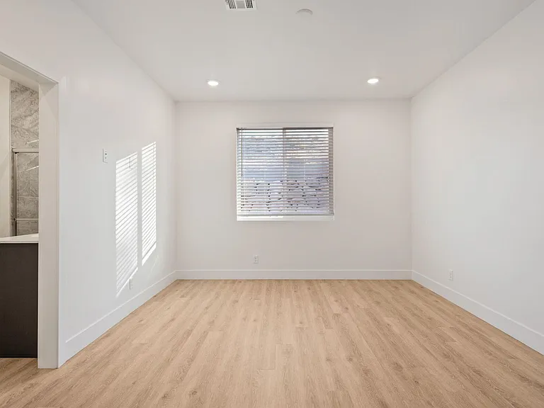 1060 W Province Way #133 — Photo 11