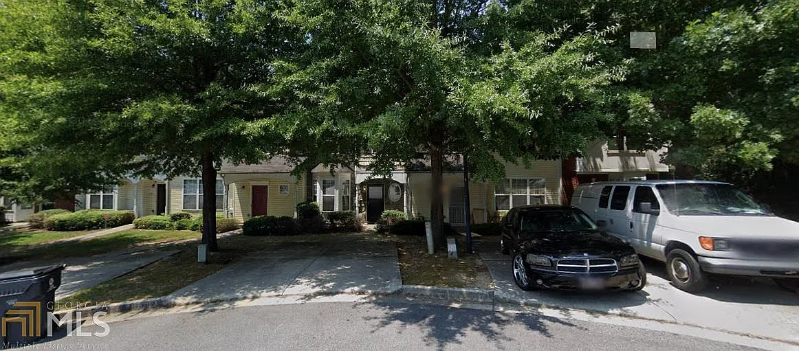 6085 Camden Forrest Ct photo 1