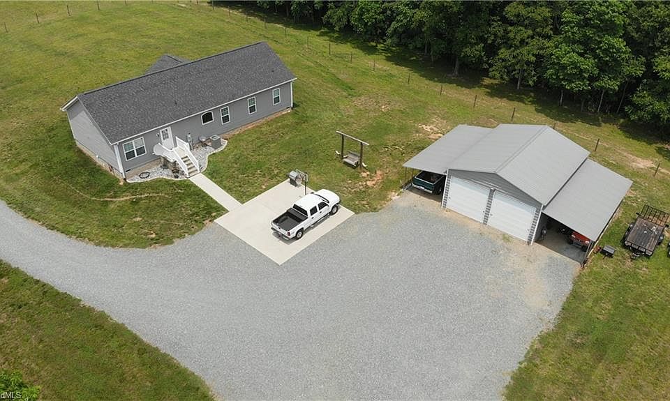 4050 Dodgetown Rd, Walnut Cove, NC 27052 MLS 1108067 Zillow