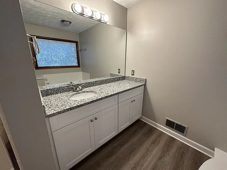 2175 Deep Woods Way — Photo 17