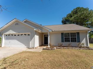 122 Otter Trl SW, Huntsville, AL 35824