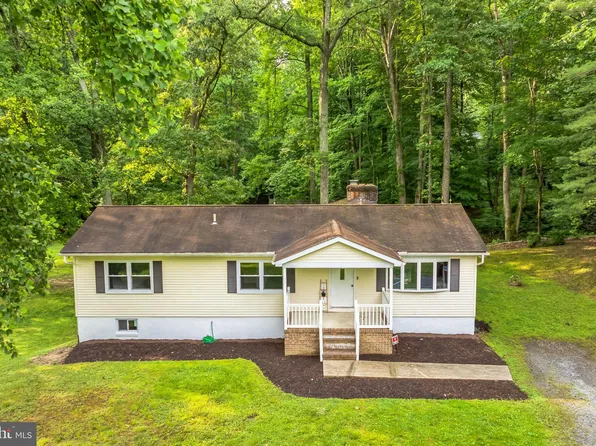 3171 Hunting Creek Rd, Huntingtown, MD 20639