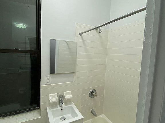 5th image of 442 W 54th St #3-9