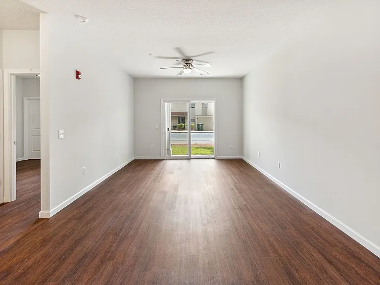 905 Olmstead Ave — Photo 57