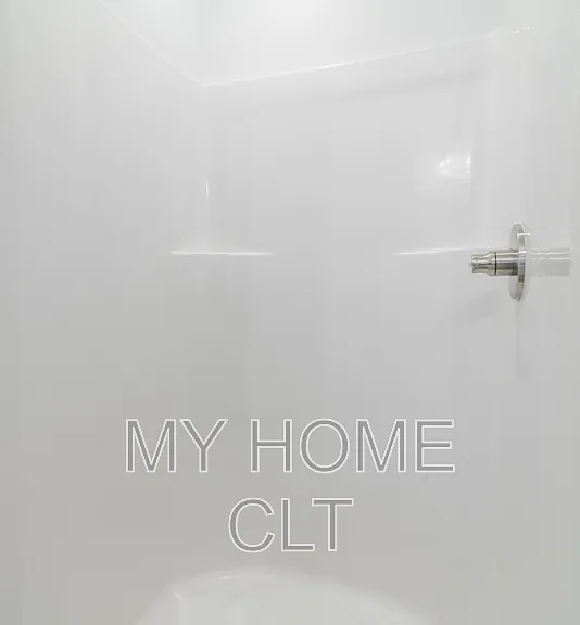 2719 Capitol Dr — Photo 18