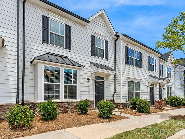 5048 Patton Dr — Photo 26