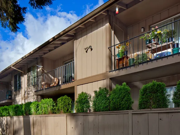 11359 NE Weidler St, Portland, OR