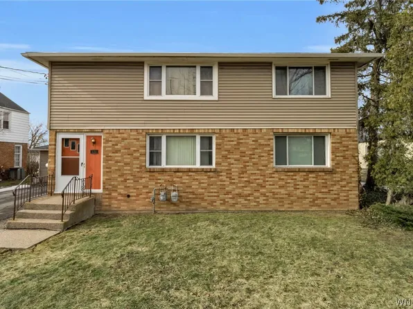 320 Fonda Dr, Cheektowaga, NY 14225