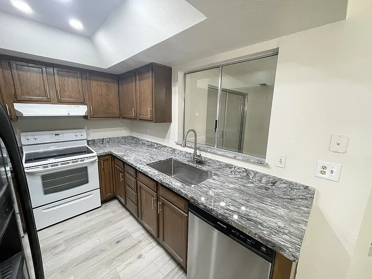 3860 E Acoma Dr — Photo 12