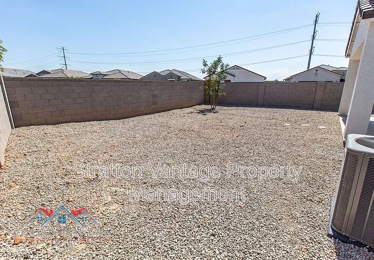 9385 E Orange Grove St — Photo 38