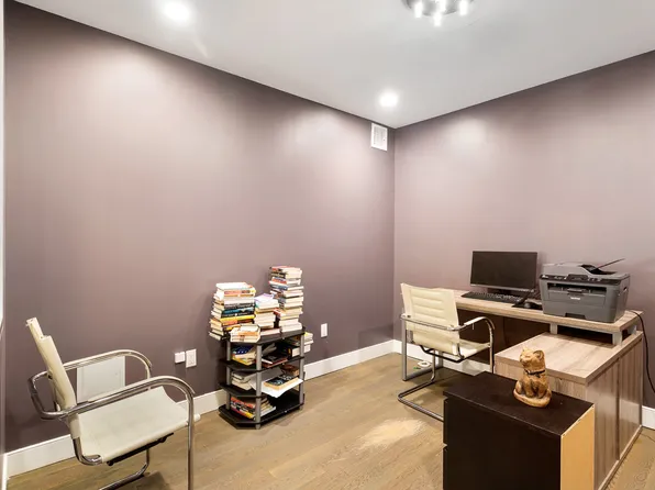 2727 Henry Hudson Parkway West image 27 of 38